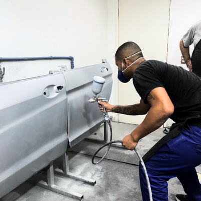 Curso de Pintura e Funilaria Express aprenda com a Rgolden e transforme sua profissão Curso de Pintura e Funilaria Express aprenda com a Rgolden e transforme sua profissão